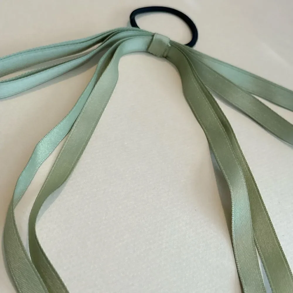 Green bow hair band #1431